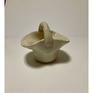 Countryside Stoneware Ceramic Basket. Sold at Anthro. Putty. 6.5” High. So prett